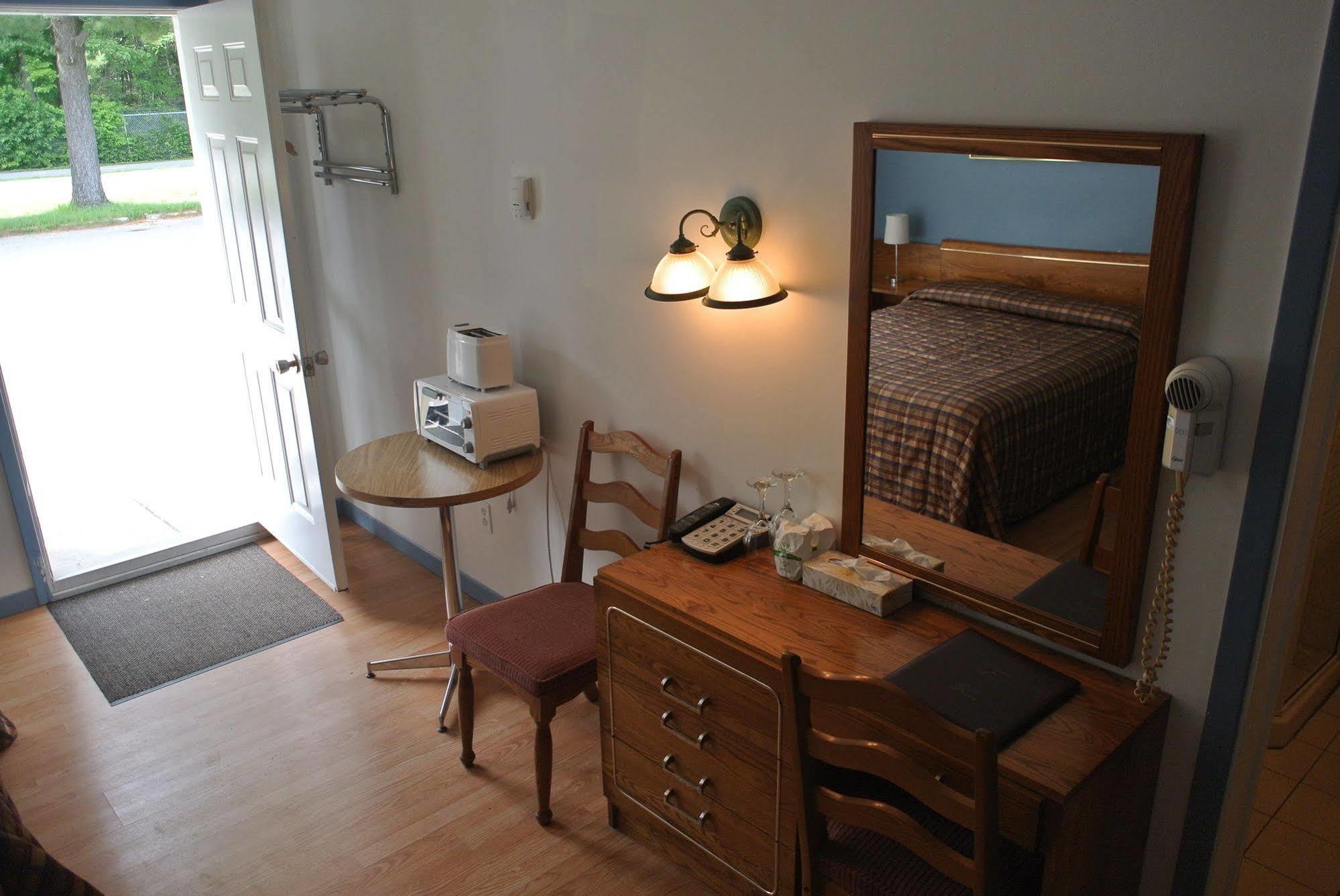 Motel Bonsoir Joliette Zewnętrze zdjęcie